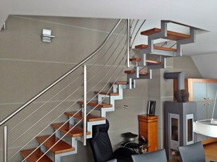 Steintapete Treppe.jpg